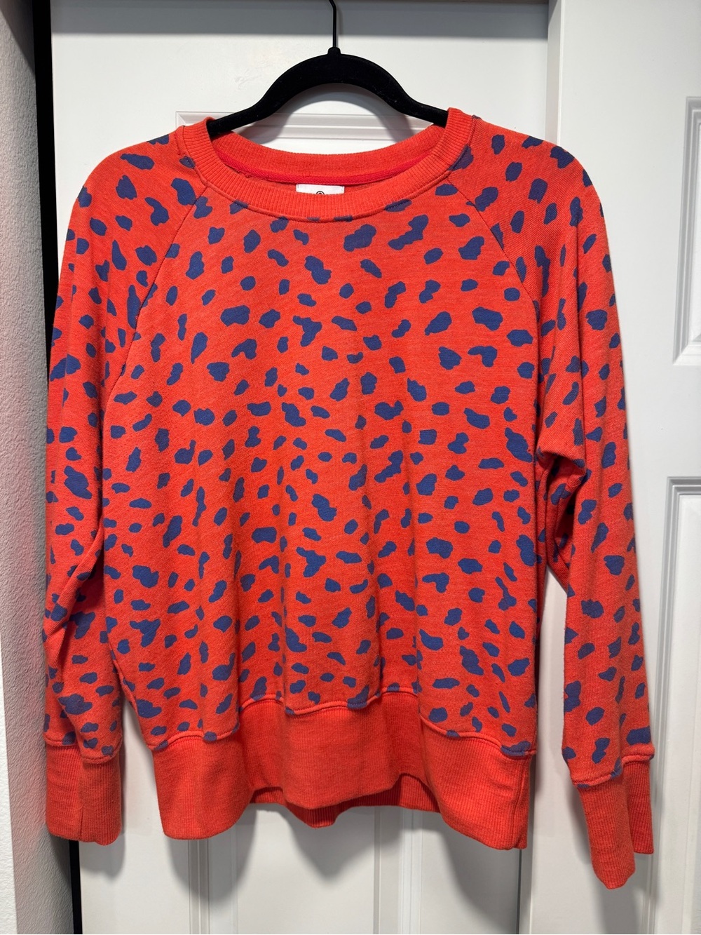 SUNDRY Cotton Women's Coral Red Leopard-Print Crewneck Sweater - M